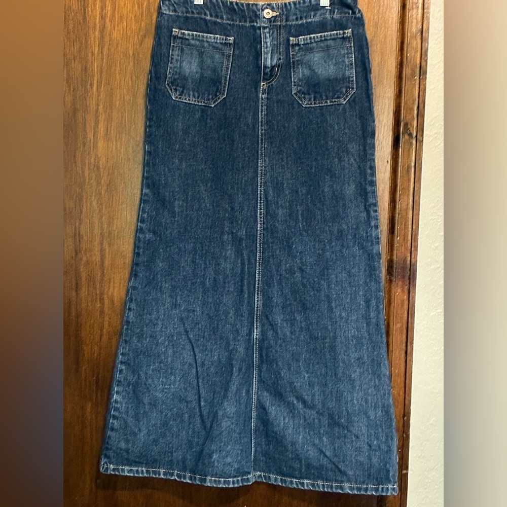 Tommy Hilfiger Vintage Y2K Long Denim Skirt Size 4